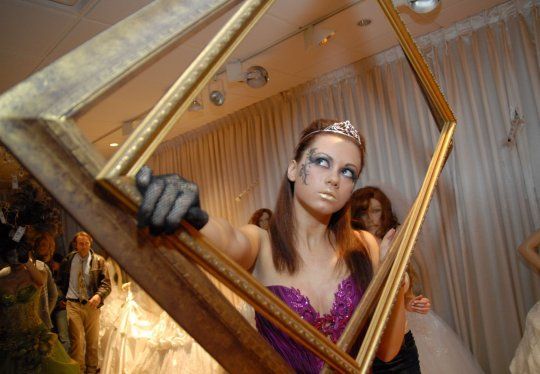 Seven Sins Fashion Show [02]