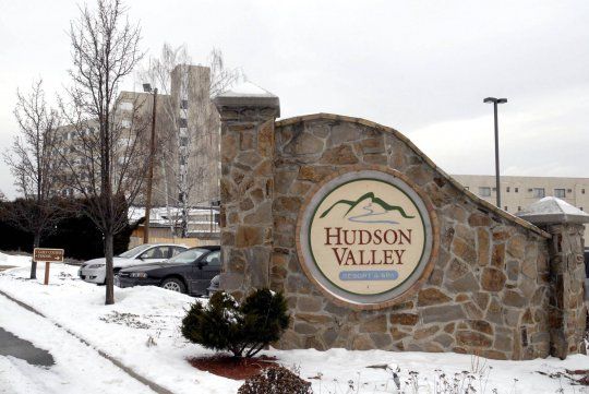 Hudson Valley Resort 01