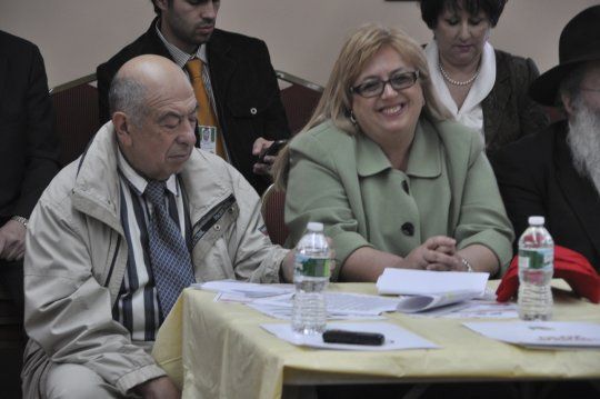 2010-04-census-m-028-