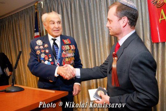 9MAY467-vi