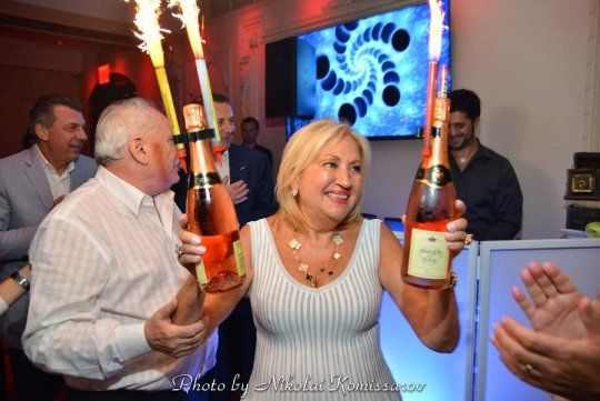 BELLA0588-vi