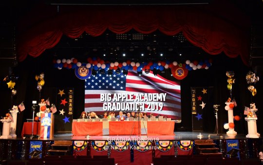 GRADUATION0005-vi