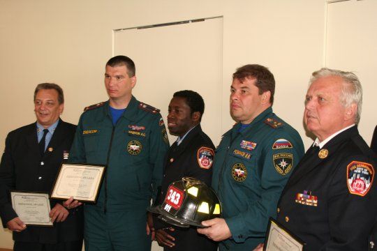 center-027