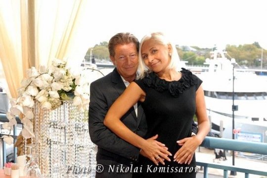 N001-vi