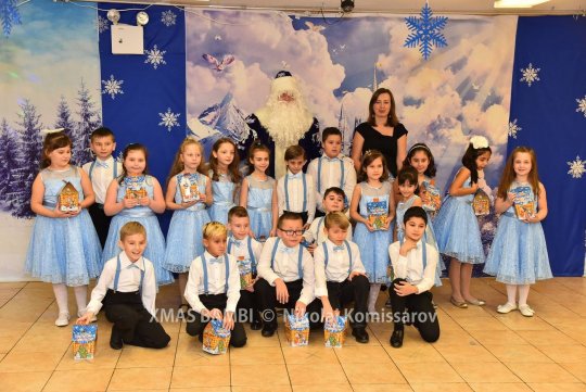 XMAS0512-vi