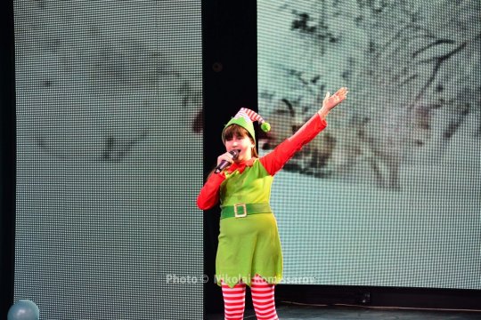 XMAS0047-vi