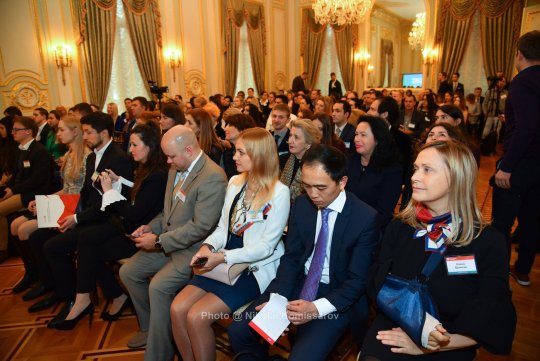 FORUM0012-vi
