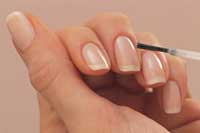 plain_manicure_with_nude_color
