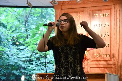 ANNA0295-vi