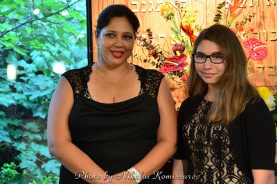 ANNA0427-vi