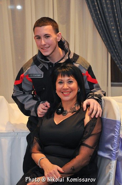 EM1501-vi